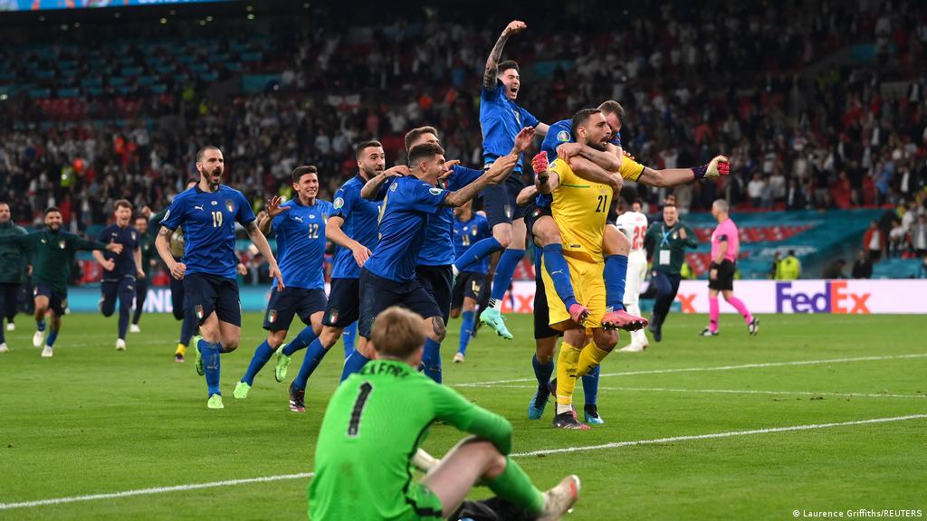 Euro 2020: ′Football comes to Rome′ as Italy break English hearts at Wembley | Sports | German football and major international sports news | DW | 11.07.2021